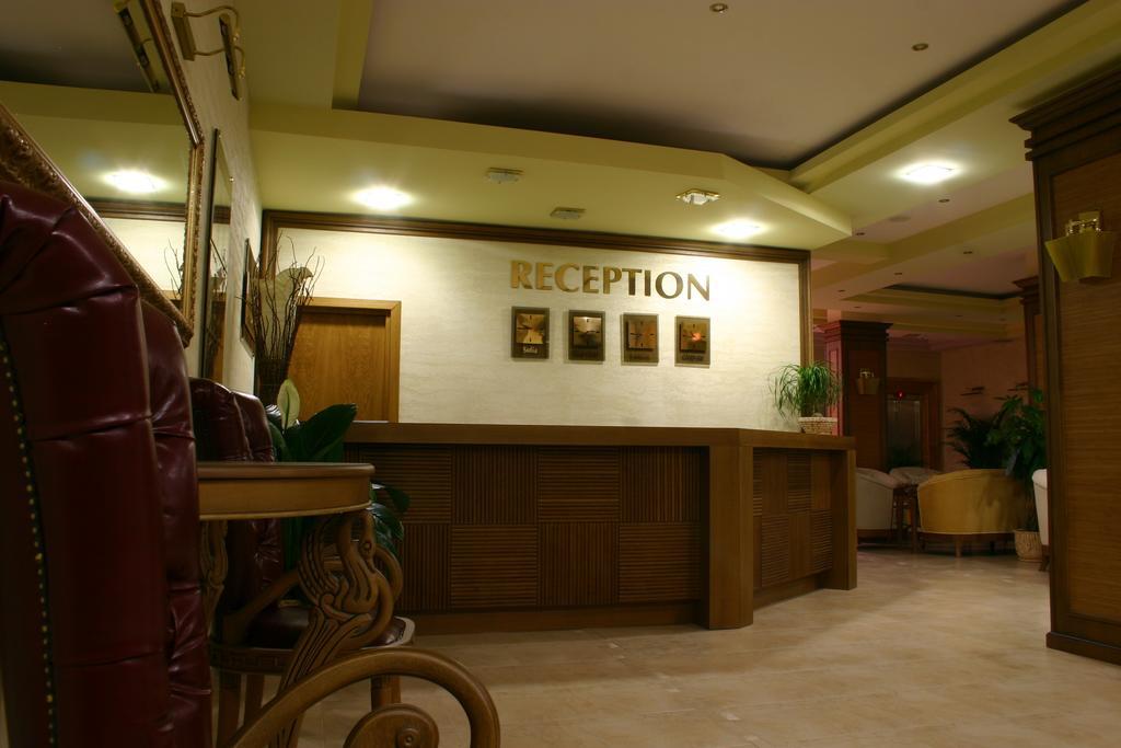 Aparthotel Regina Mare Tsarevo Exterior foto