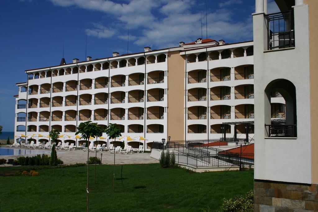 Aparthotel Regina Mare Tsarevo Exterior foto
